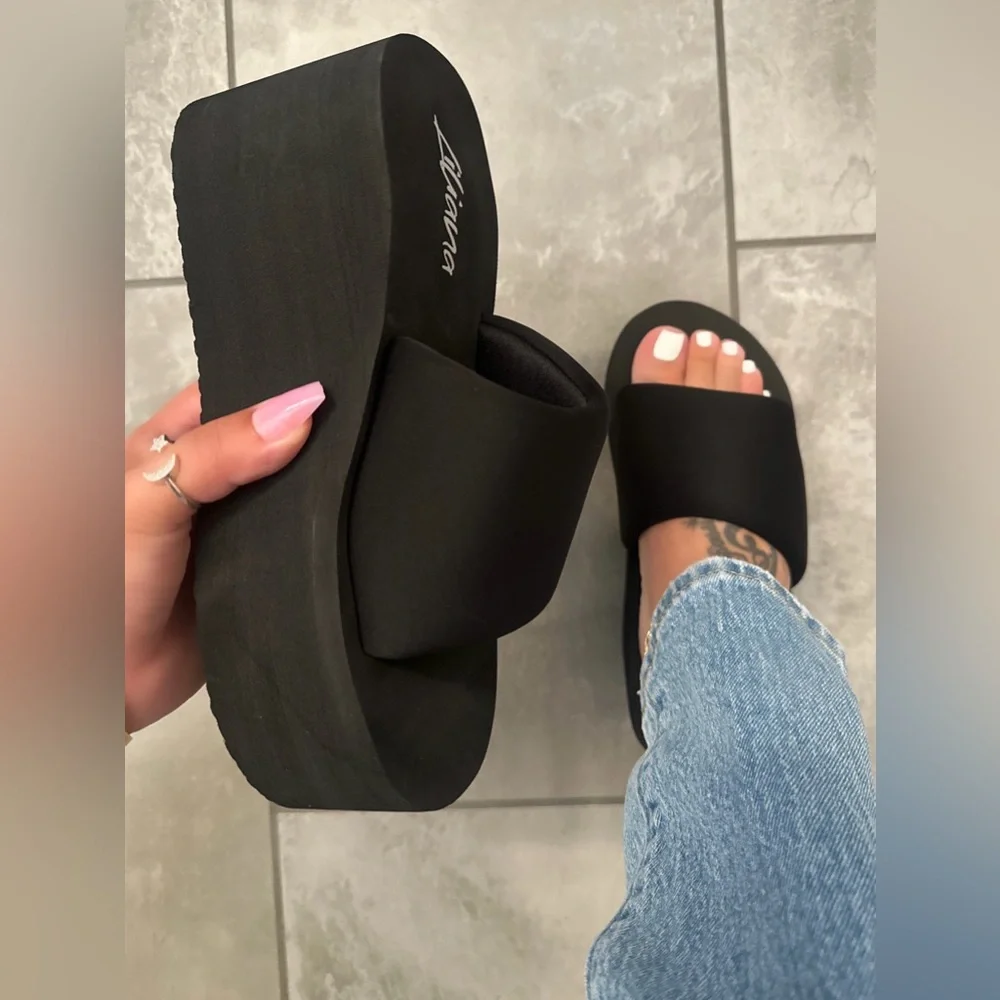 🖤 New! Black Platform Memory Foam Like Wedge Slide Sandals *RUNS BIG*